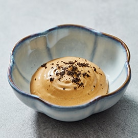 Zwarte knoflook Hollandaise Zwarte knoflook Hollandaise